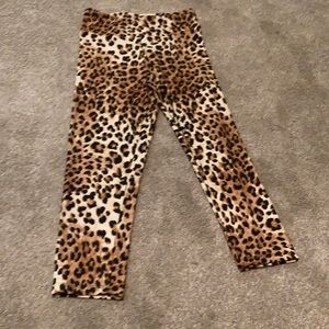 Leopard carpi leggings